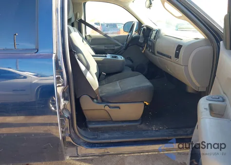 2007 Chevrolet Silverado 1500 Work Truck from USA, damaged, VIN 2GCEC13C871517280